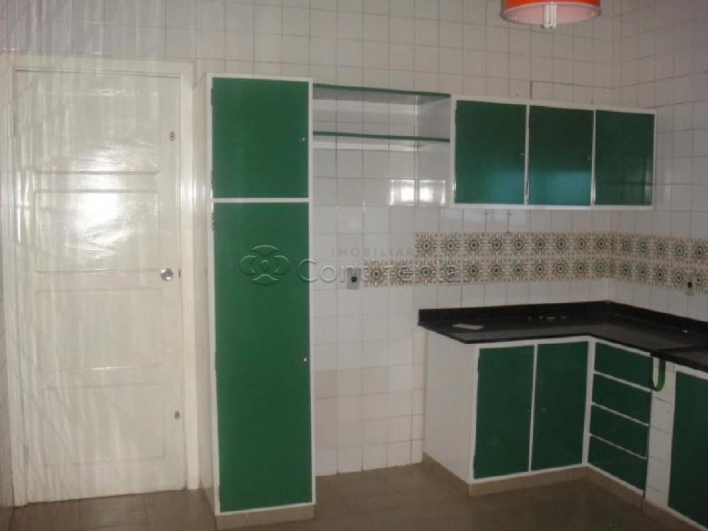 Alugar Casa / Padrão em Dourados R$ 3.900,00 - Foto 21 Alugar Casa / Padrão em Dourados R$ 3.900,00 - Foto 21