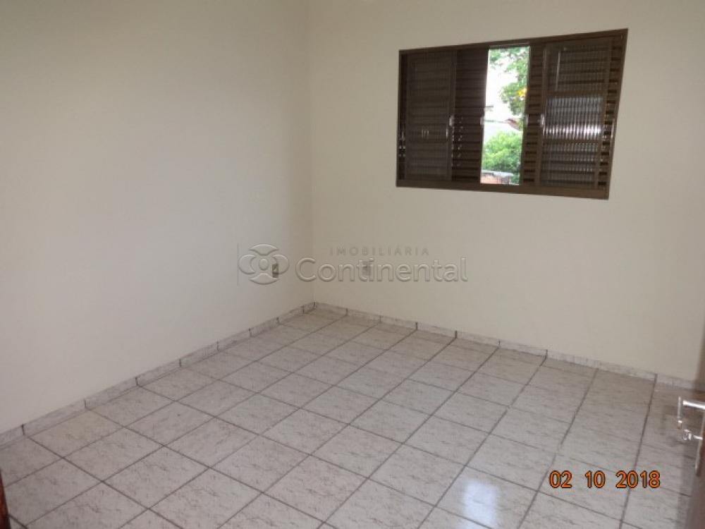 Alugar Apartamento / Padrão em Dourados R$ 900,00 - Foto 12