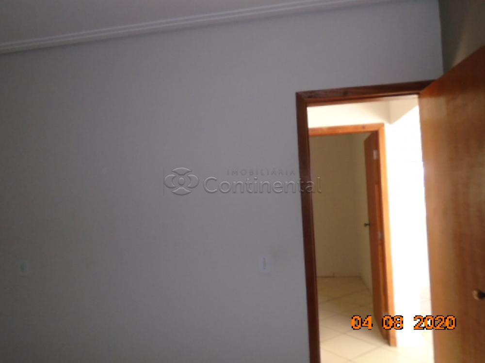 Alugar Apartamento / Padrão em Dourados R$ 750,00 - Foto 2