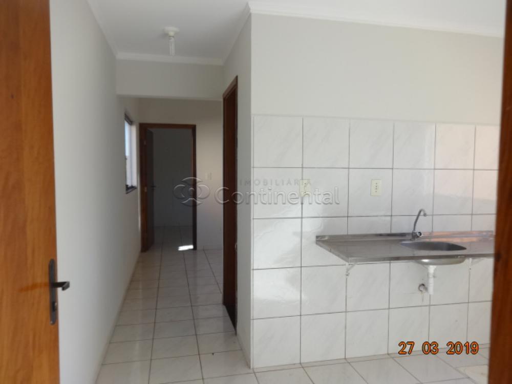 Alugar Apartamento / Padrão em Dourados R$ 650,00 - Foto 3 Alugar Apartamento / Padrão em Dourados R$ 650,00 - Foto 3