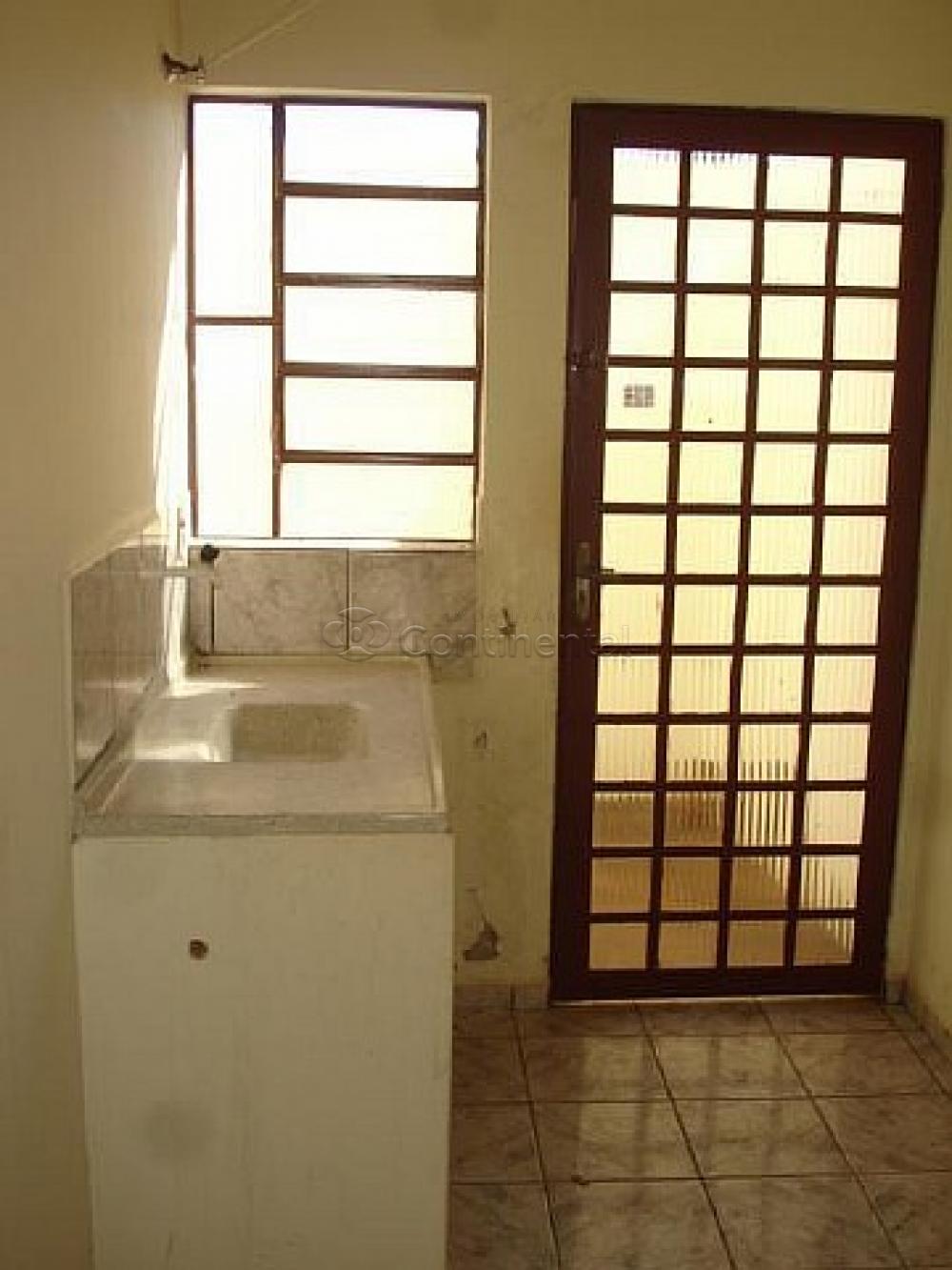 Alugar Apartamento / Kitinete em Dourados R$ 660,00 - Foto 6 Alugar Apartamento / Kitinete em Dourados R$ 660,00 - Foto 6