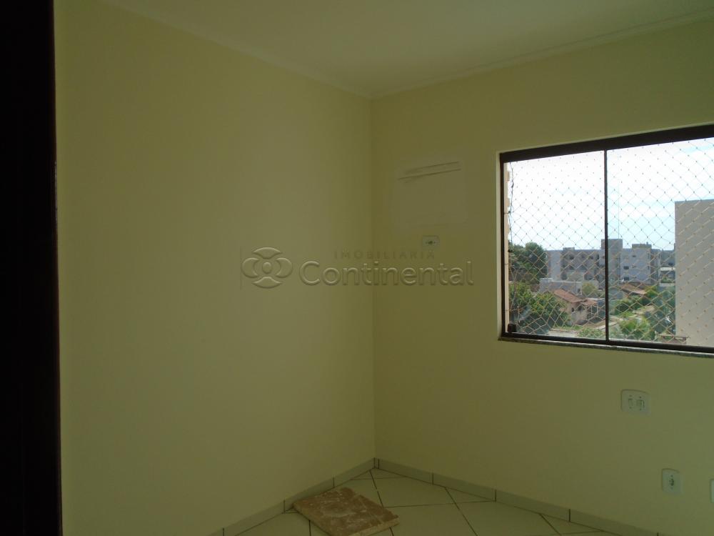Alugar Apartamento / Padrão em Dourados R$ 1.800,00 - Foto 12