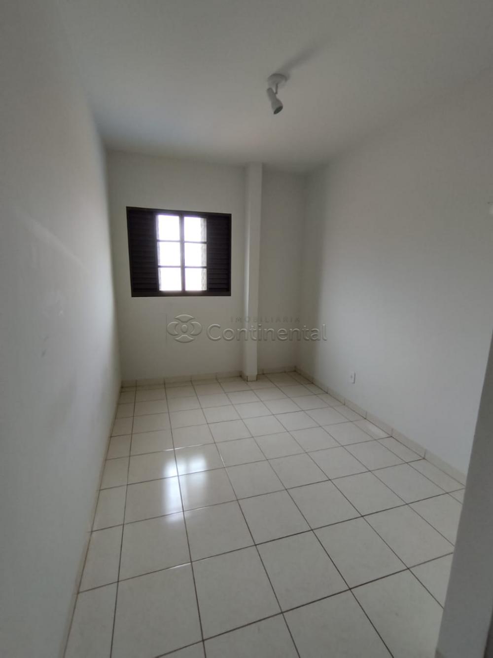 Alugar Apartamento / Padrão em Dourados R$ 1.600,00 - Foto 10