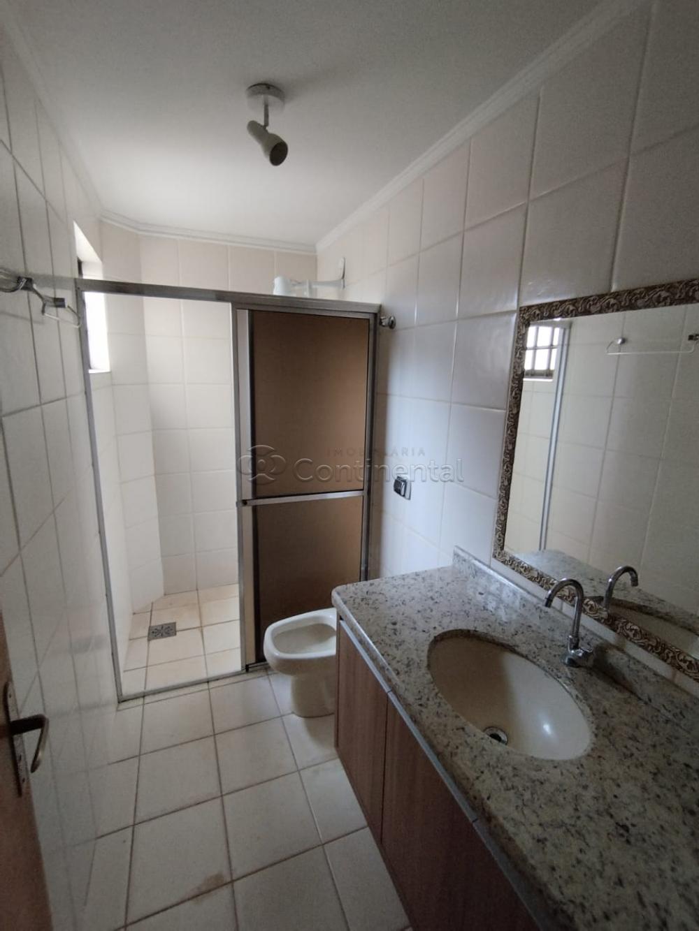 Alugar Apartamento / Padrão em Dourados R$ 1.600,00 - Foto 13