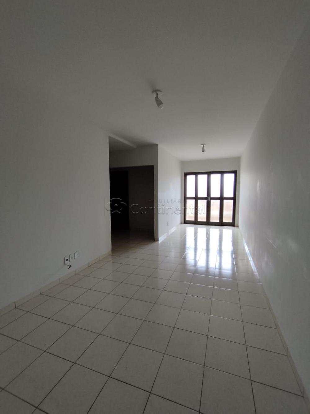Alugar Apartamento / Padrão em Dourados R$ 1.600,00 - Foto 3