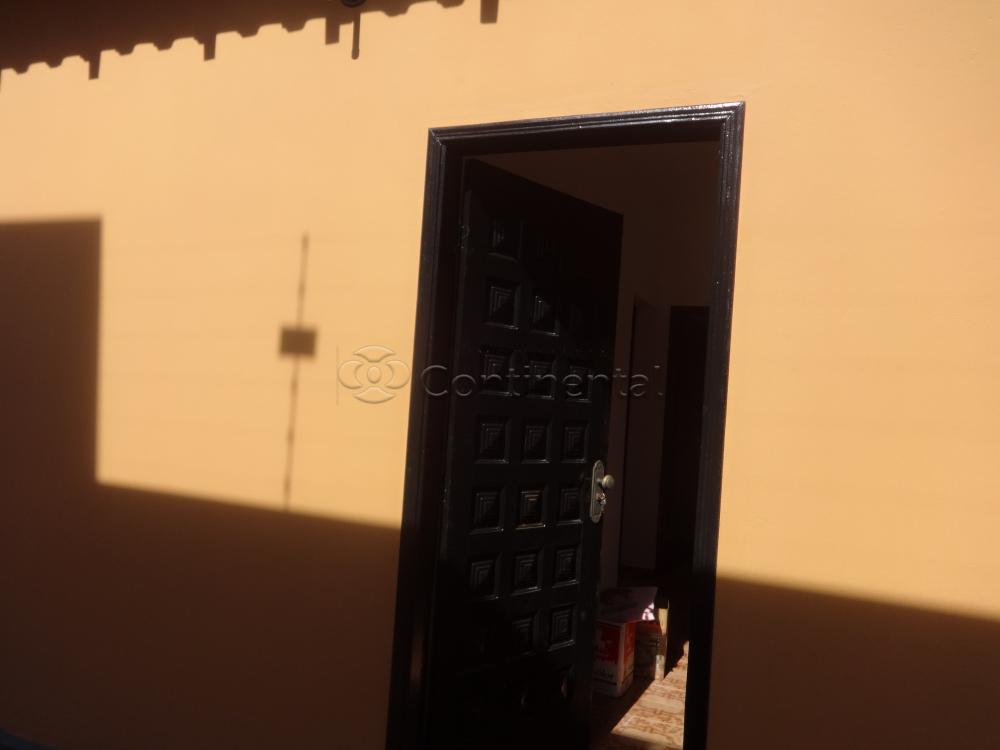 Alugar Casa / Padrão em Dourados R$ 1.800,00 - Foto 3