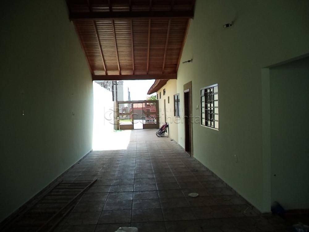 Alugar Casa / Padrão em Dourados R$ 3.500,00 - Foto 36