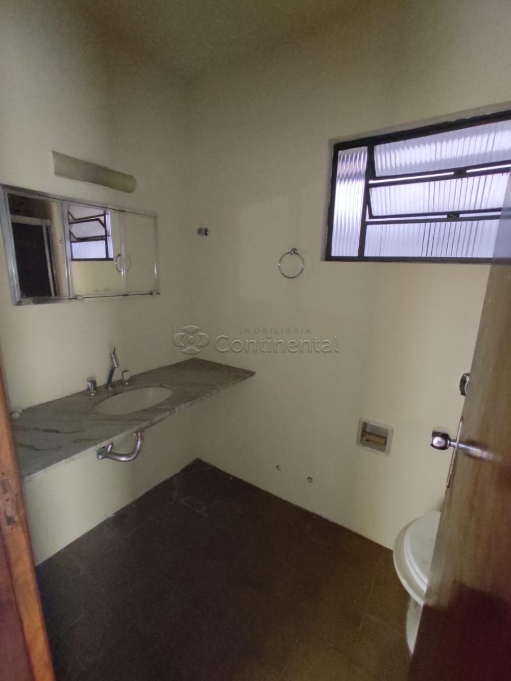Alugar Apartamento / Padrão em Dourados R$ 1.200,00 - Foto 7