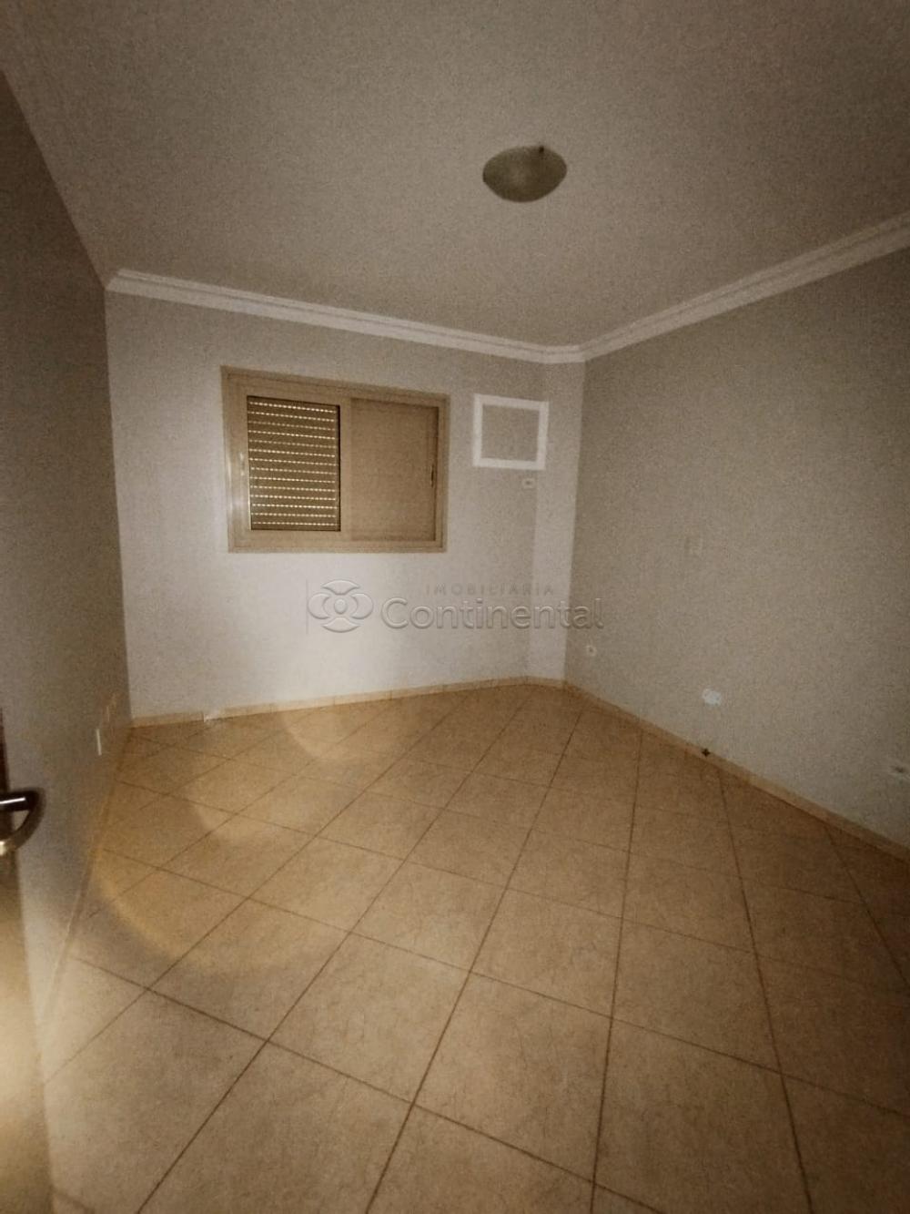 Alugar Apartamento / Padrão em Dourados R$ 3.500,00 - Foto 21