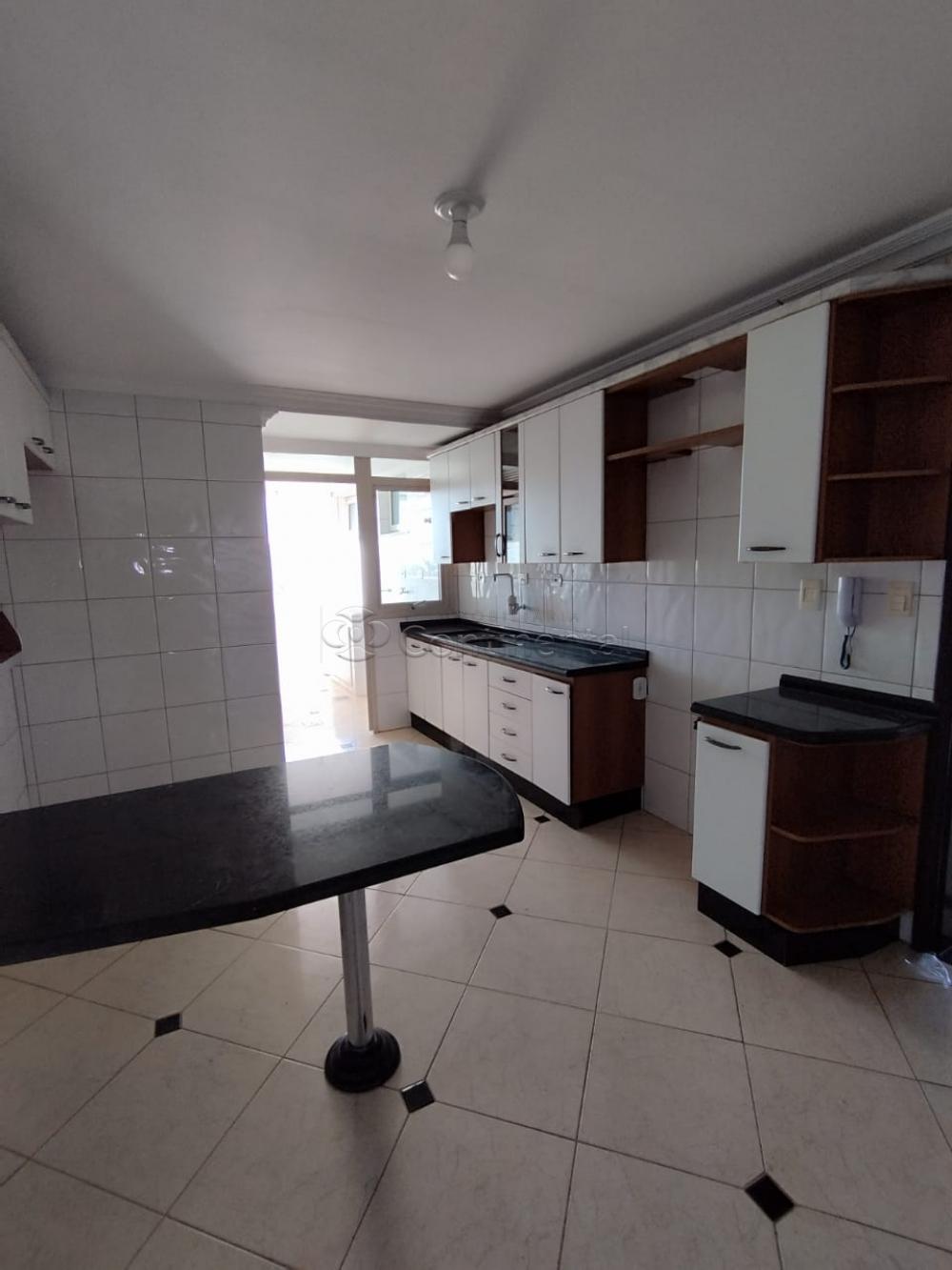 Alugar Apartamento / Padrão em Dourados R$ 3.500,00 - Foto 23