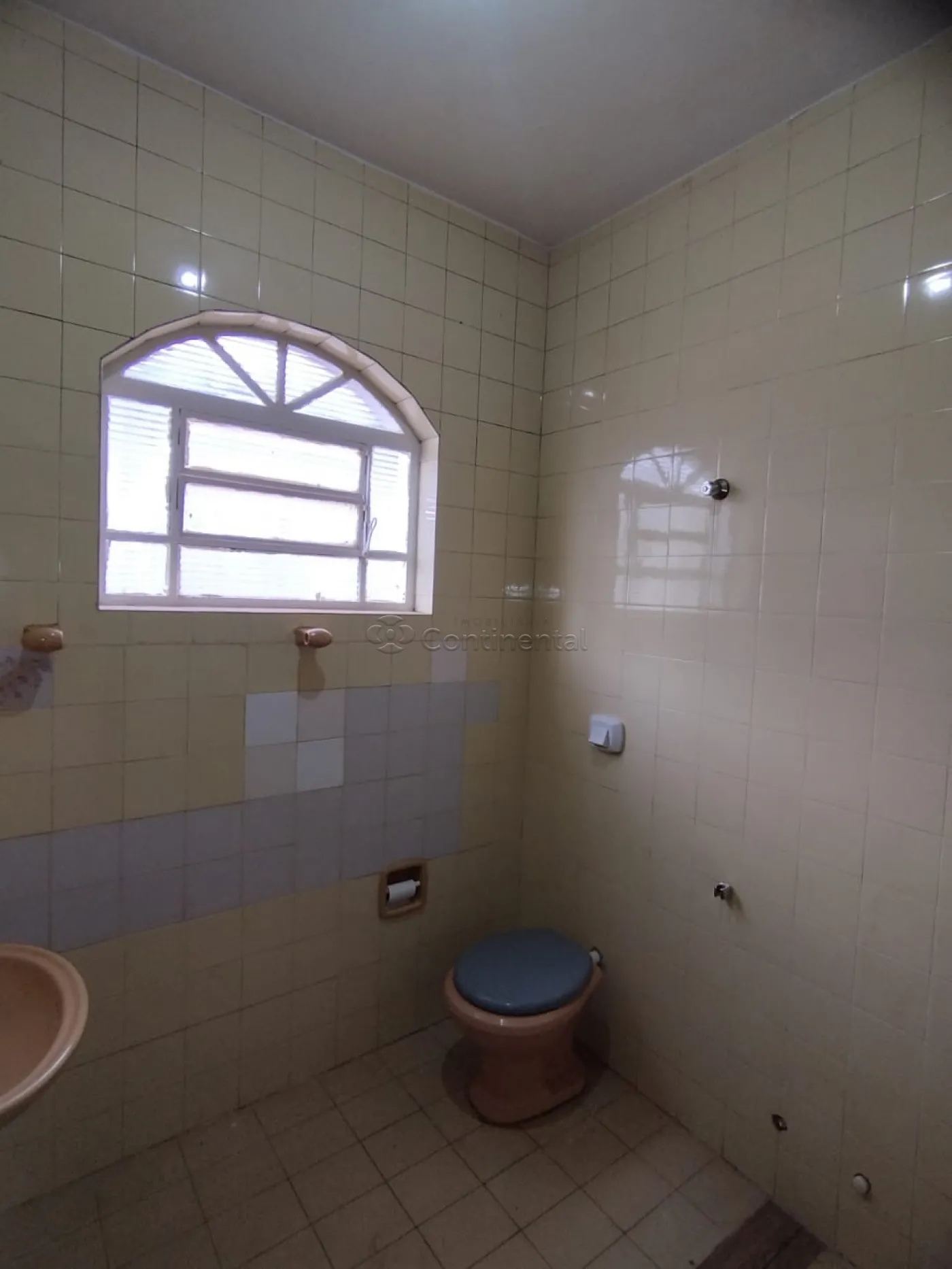 Alugar Casa / Padrão em Dourados R$ 1.300,00 - Foto 6