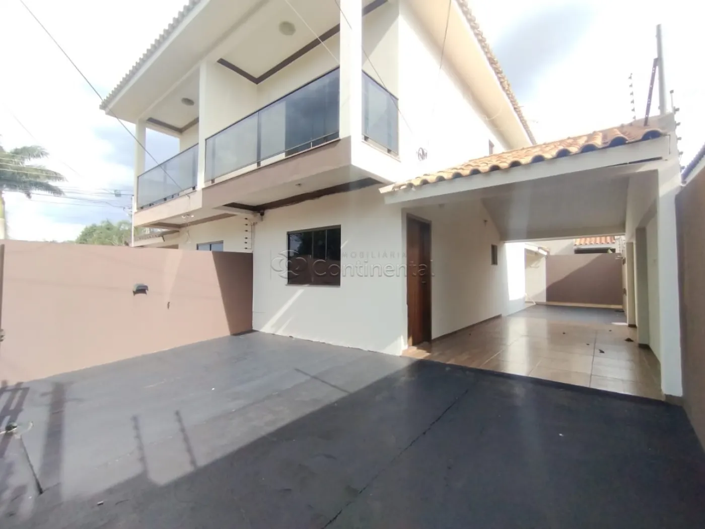 Alugar Casa / Sobrado em Dourados R$ 1.800,00 - Foto 2