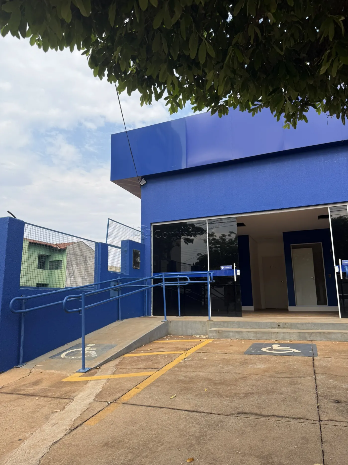 Alugar Comercial / Prédio em Dourados R$ 12.000,00 - Foto 3
