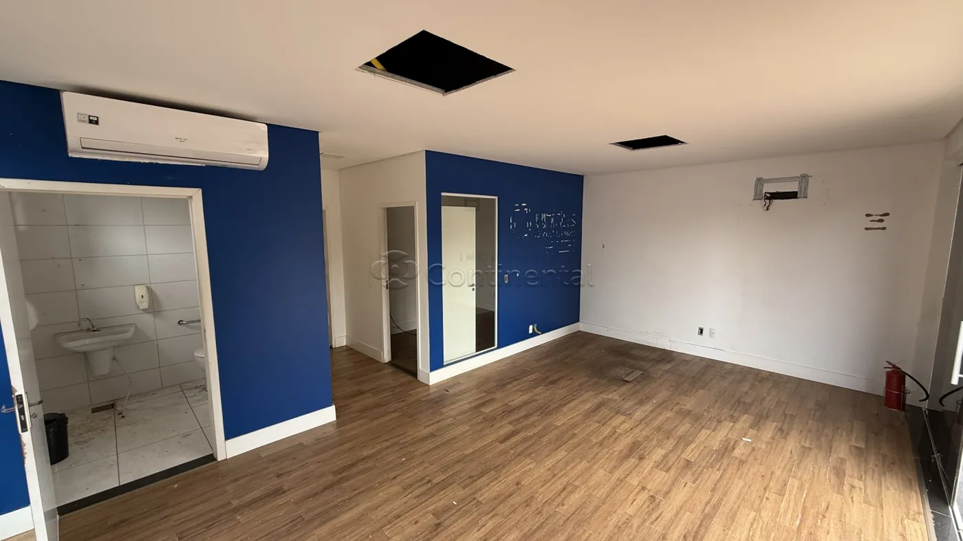 Alugar Comercial / Prédio em Dourados R$ 12.000,00 - Foto 13