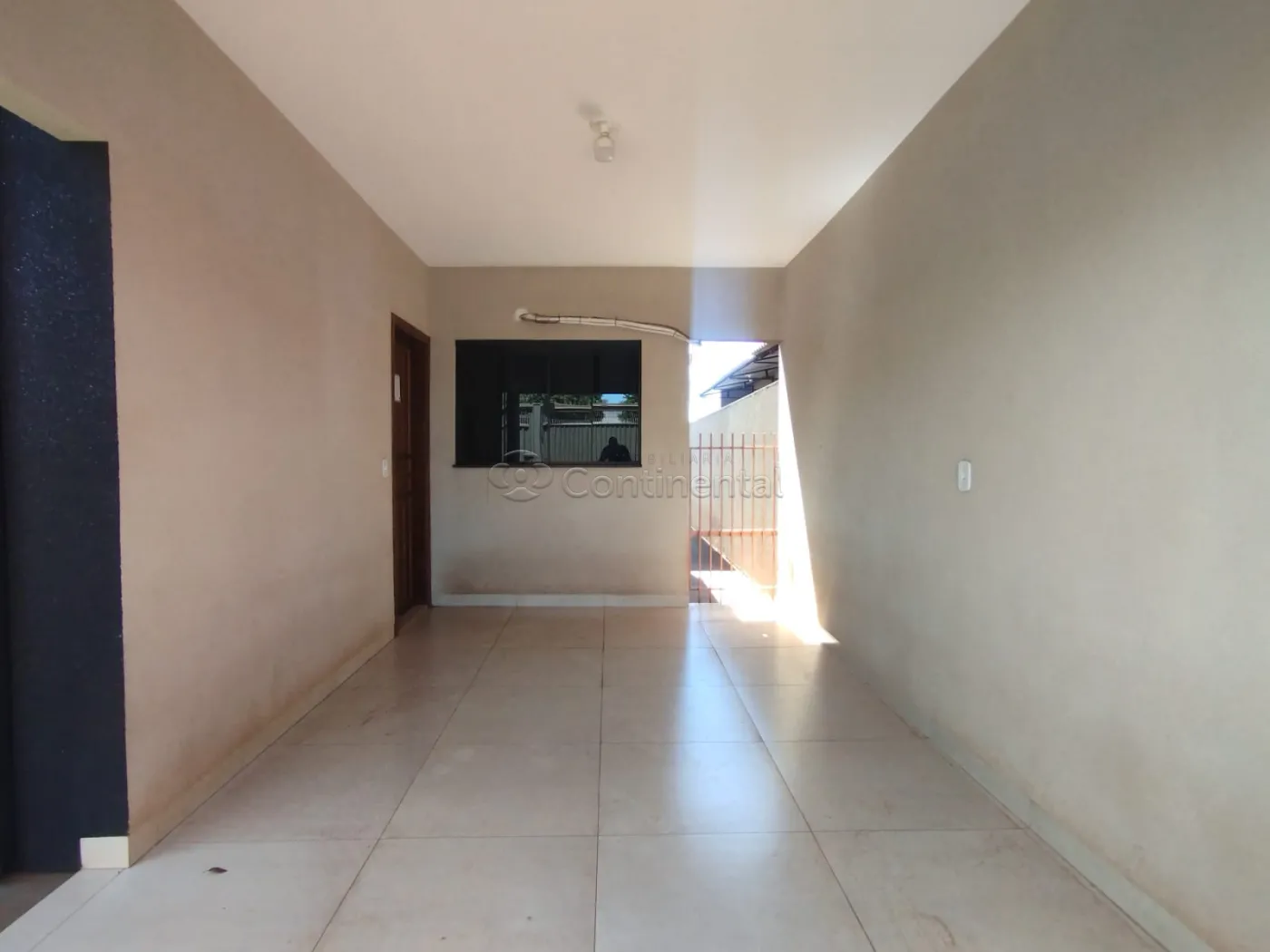 Alugar Casa / Padrão em Dourados R$ 2.100,00 - Foto 3