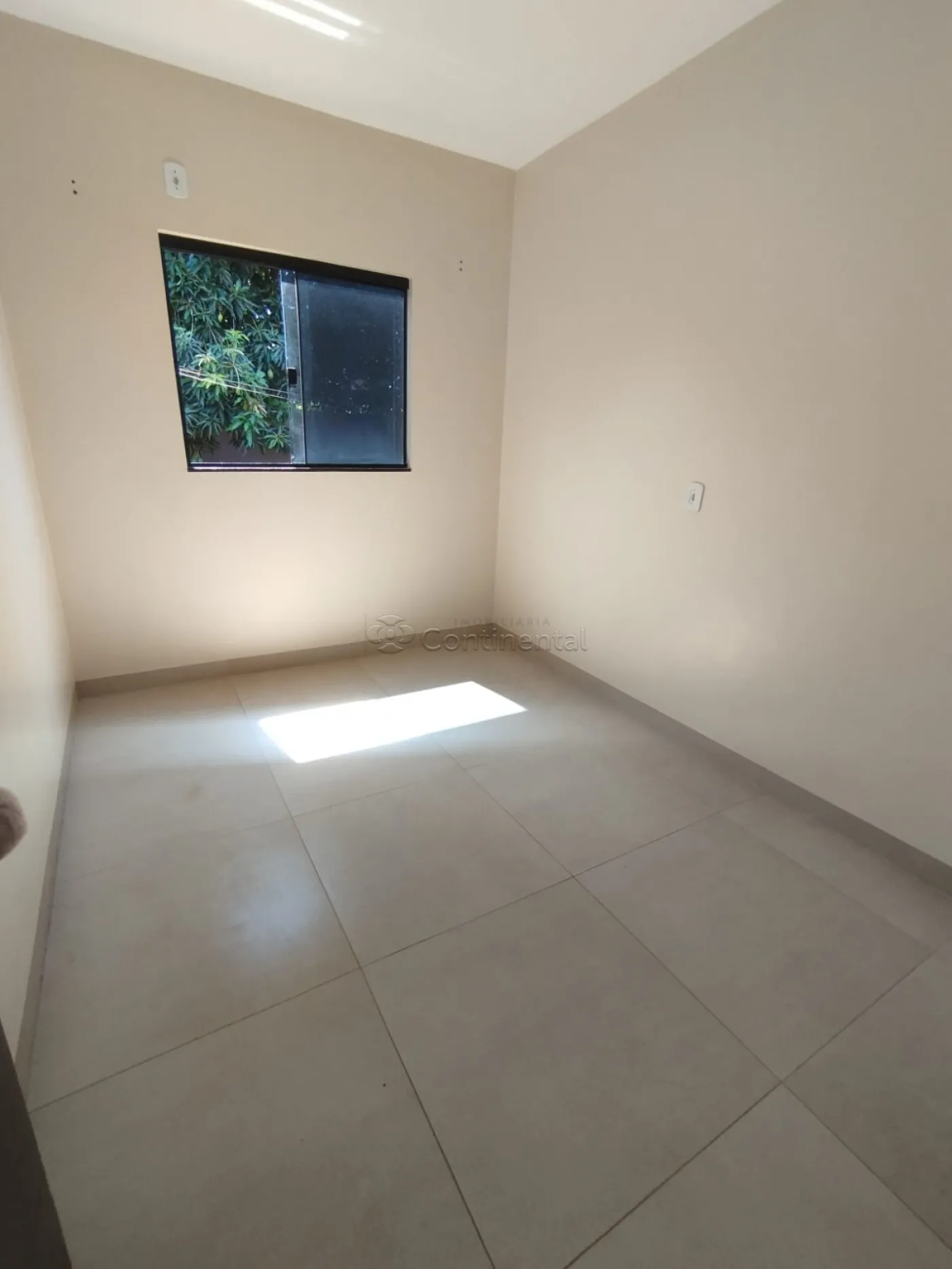 Alugar Casa / Padrão em Dourados R$ 2.100,00 - Foto 8