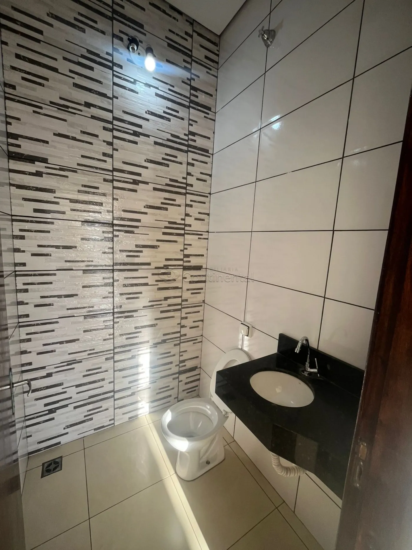 Alugar Comercial / Salão em Dourados R$ 1.500,00 - Foto 4