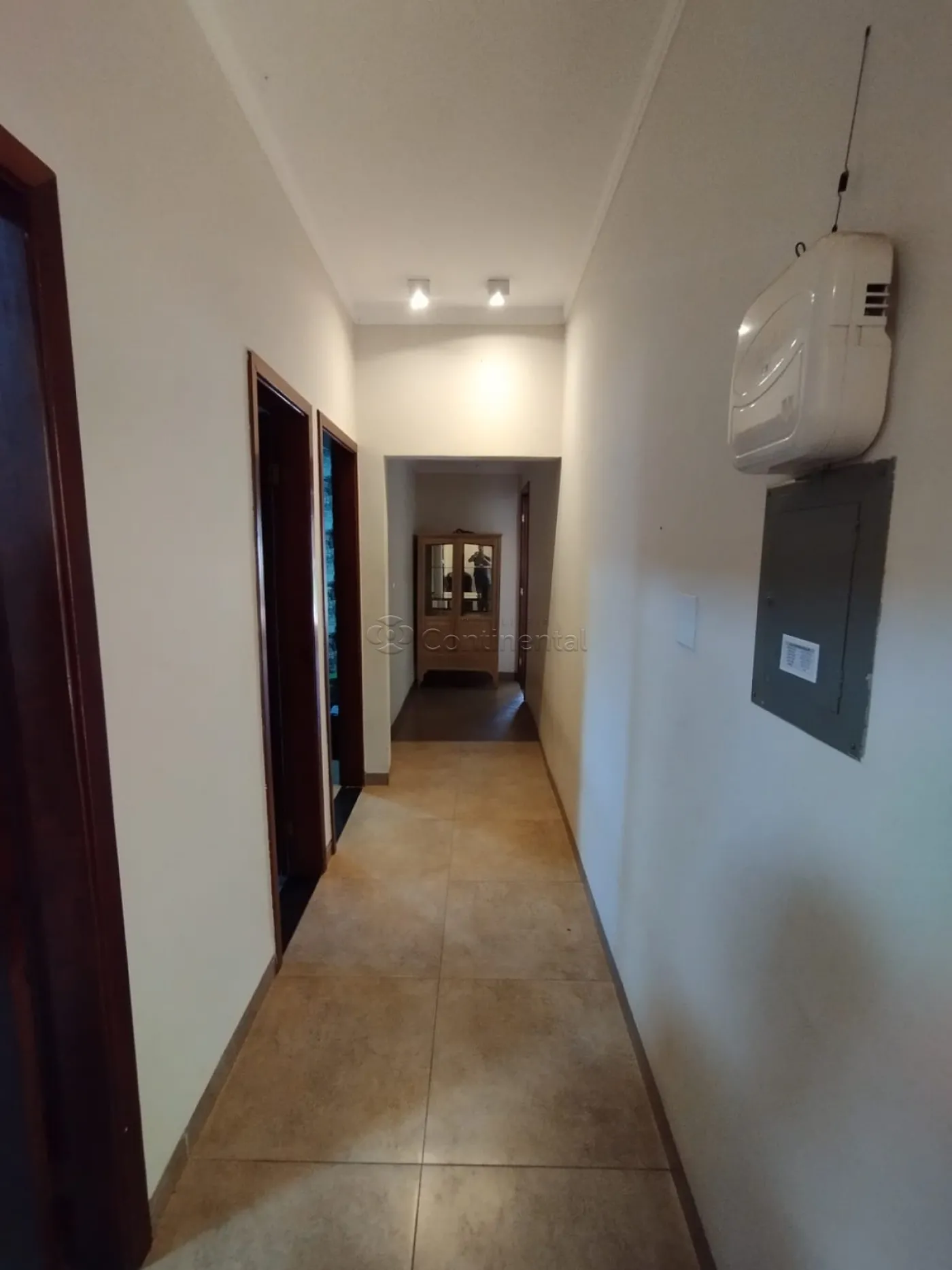 Alugar Comercial / Prédio com salas em Dourados R$ 6.000,00 - Foto 3
