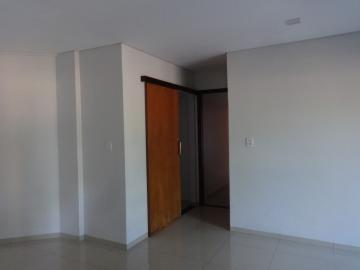 Apartamento 101- Edificio Arapongas - Rua dos Caiuas, 190