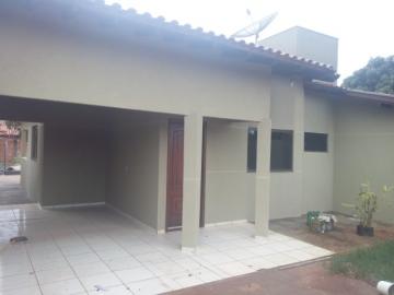 Alugar Casa / Padrão em Dourados. apenas R$ 900,00