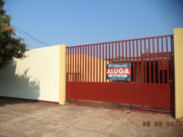 Alugar Casa / Padrão em Dourados. apenas R$ 2.000,00