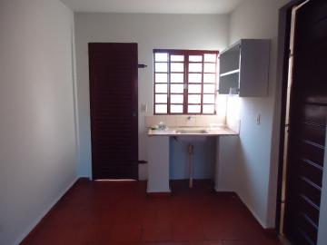Alugar Apartamento / Kitinete em Dourados R$ 550,00 - Foto 4 Alugar Apartamento / Kitinete em Dourados R$ 550,00 - Foto 4
