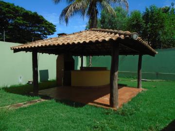 Casa para VENDA/LOCAÇÃO em Dourados