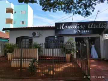 Alugar Casa / Padrão em Dourados. apenas R$ 700.000,00