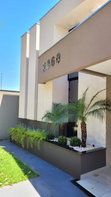 Excelente residência localizada na Av. José Roberto Teixeira, 2360- Jardim Cristhais I