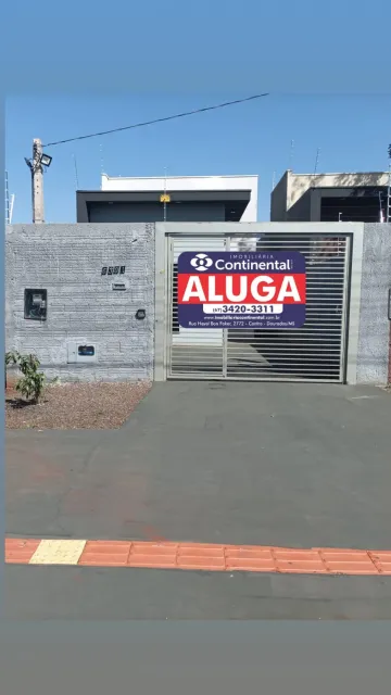 Alugar Casa / Padrão em Dourados. apenas R$ 1.500,00