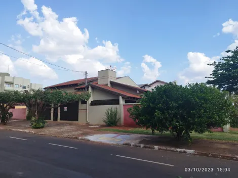 Alugar Casa / Padrão em Dourados. apenas R$ 850.000,00