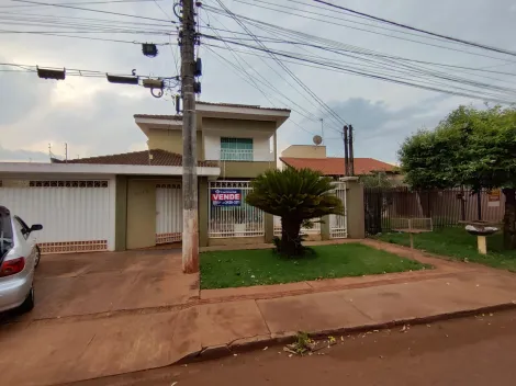 Sobrado na rua Josué Garcia Pires, 3415- Parque Nova Dourado