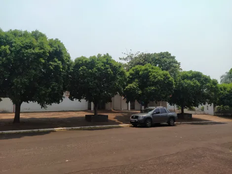 Imóvel comercial a venda na rua Paulo Barros Cavalcante, 341 (antigo Hospital Santa Maria) na cidade de Ivinhema-MS