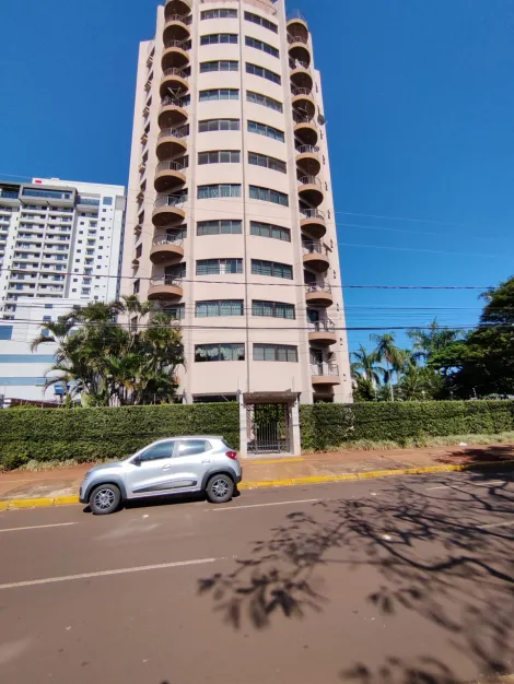 Apartamento no Edificio Silvano Teixeira- rua Albino Torraca, 765 - Centro